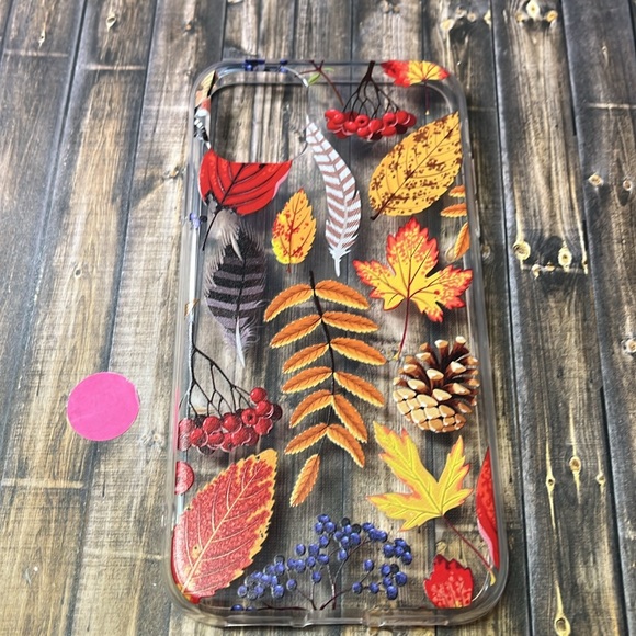 5for$10 Fall Harvest Leafs and Berries IPhone 11 and IPhone XR Phone Case NWT - Picture 4 of 4